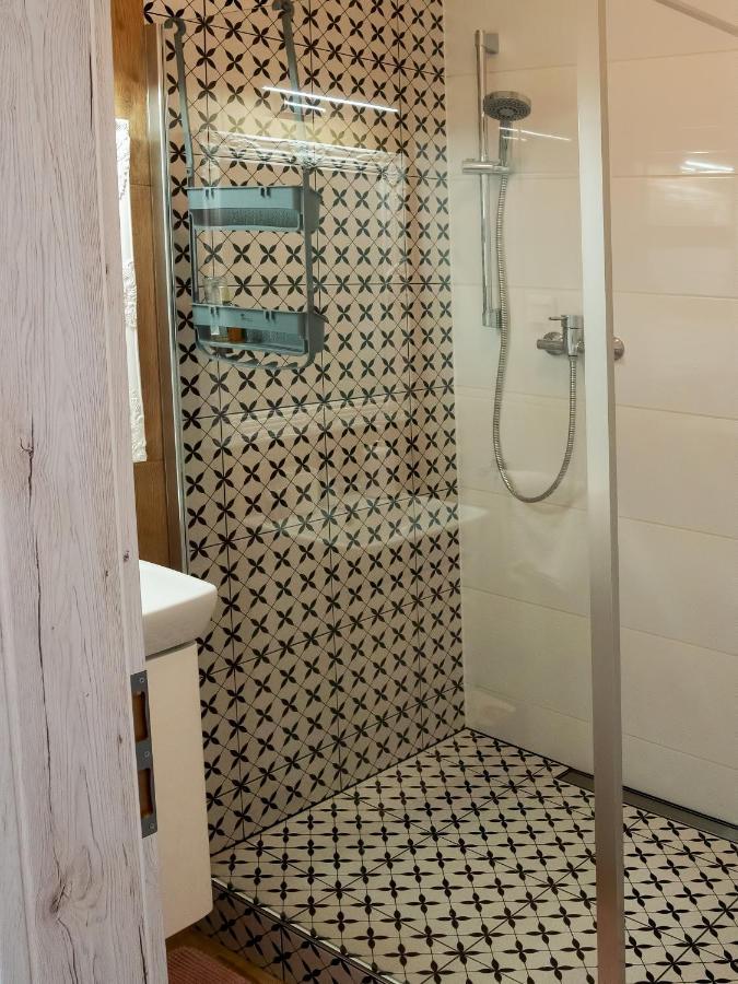 Cozy Studio With Netflix - Apartmanovy Dom Bernard Vysoke Tatry Exterior photo